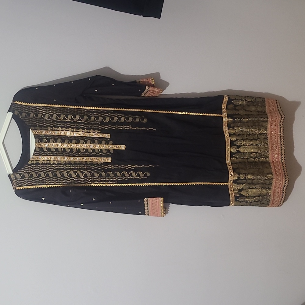 Black & Gold Kameez